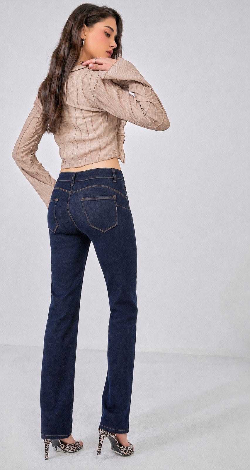 HLAČE KIRA push up podaljšane
