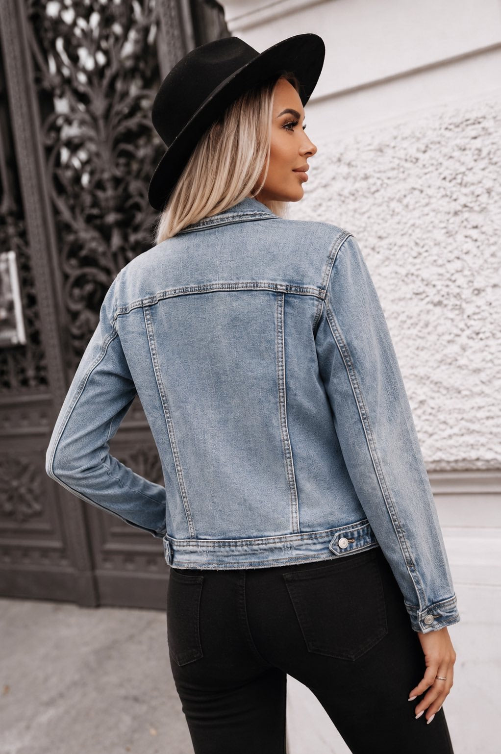 JAKNA HERA